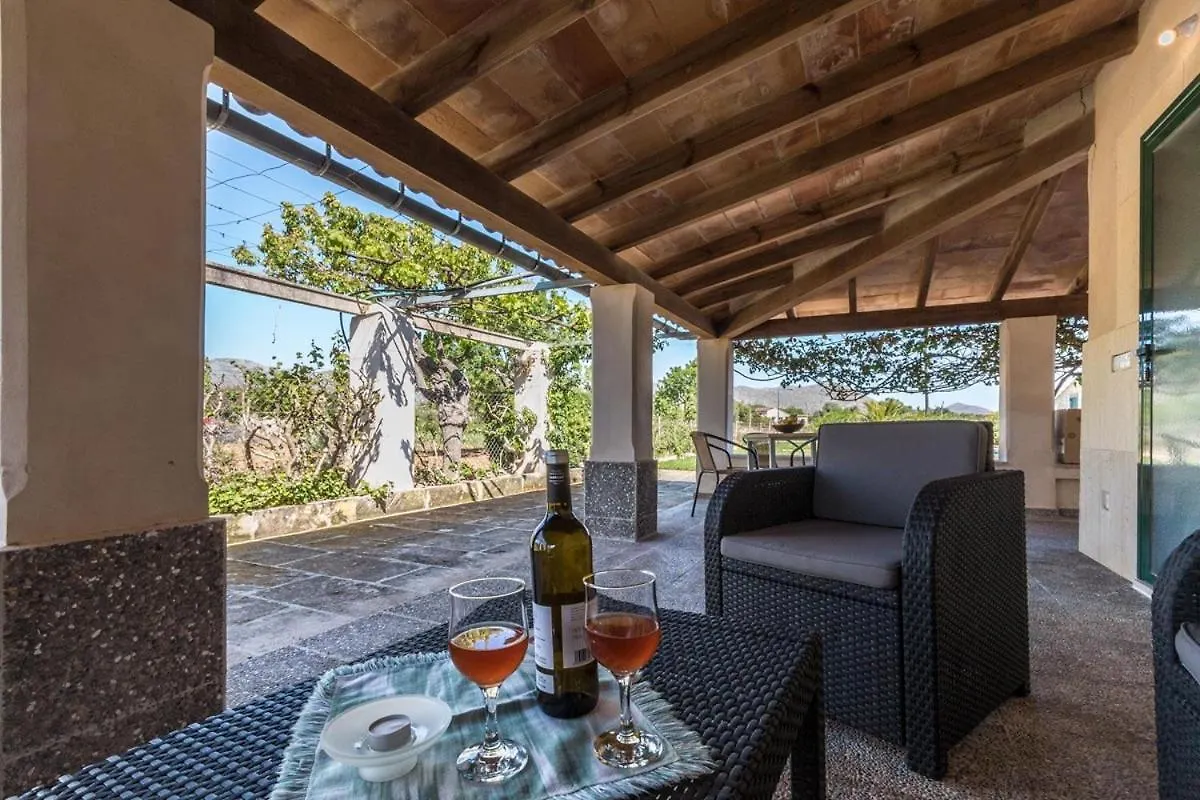 Catalina Petit Villa Pollenca 0*,  Spain